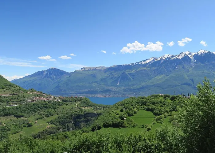 Oasi Da Vinci Garda View Tignale