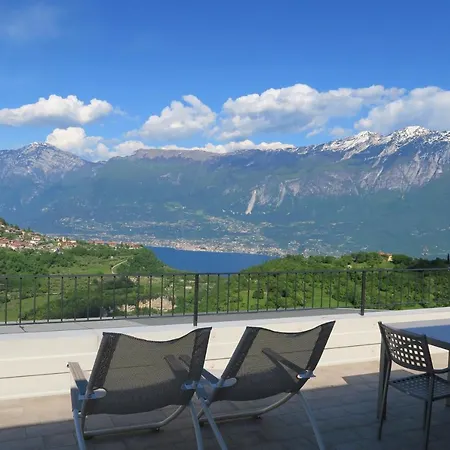 Oasi Da Vinci Garda View 3* Тиньяле