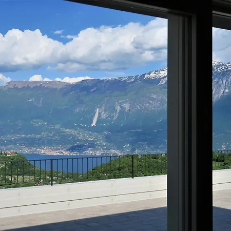 Oasi Da Vinci Garda View Апарт-отель 3*