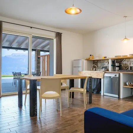 Oasi Da Vinci Garda View 3* Тиньяле