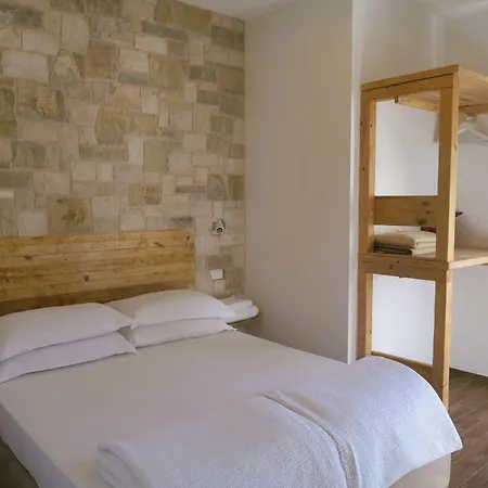 Hotel apartamentowy Oasi Da Vinci Tignale