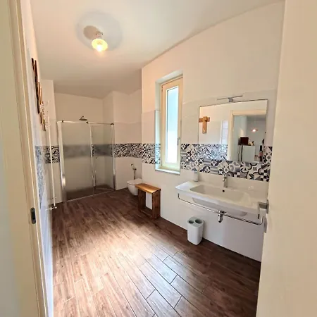 Oasi Da Vinci Garda View 3* Тиньяле