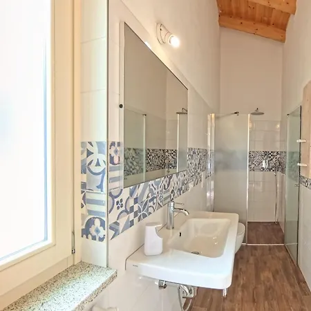 Oasi Da Vinci Garda View Апарт-отель 3*