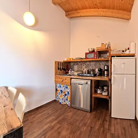 Апарт-отель Oasi Da Vinci Garda View 3*