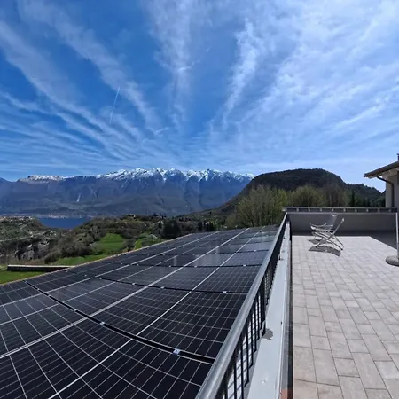 Oasi Da Vinci Garda View 3*